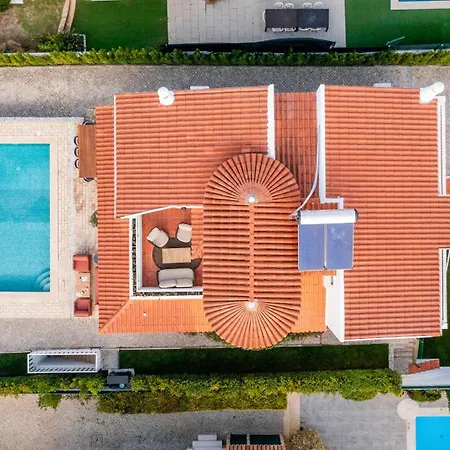 Luxurious - Pool, Hot Tub, Cinema And Golf Villa