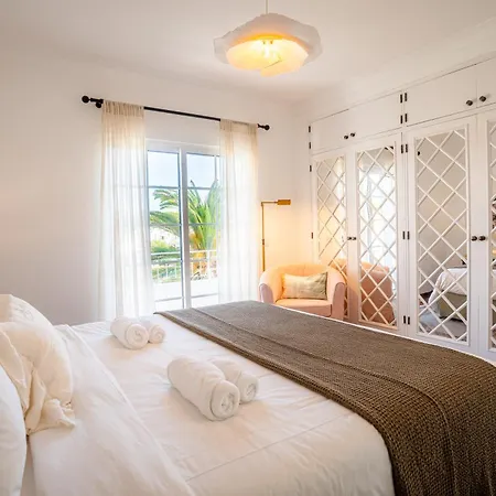 Luxurious - Pool, Hot Tub, Cinema And Golf Villa