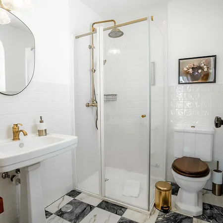 Luxurious - Pool, Hot Tub, Cinema And Golf Villa *