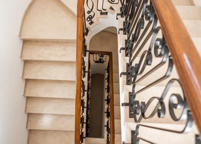 Luxurious - Pool, Hot Tub, Cinema And Golf 别墅 *