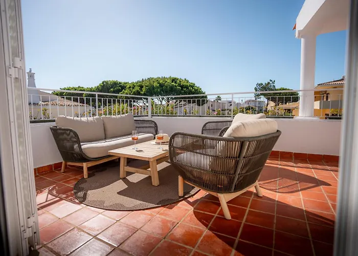 Luxurious - Pool, Hot Tub, Cinema And Golf فيلامورا